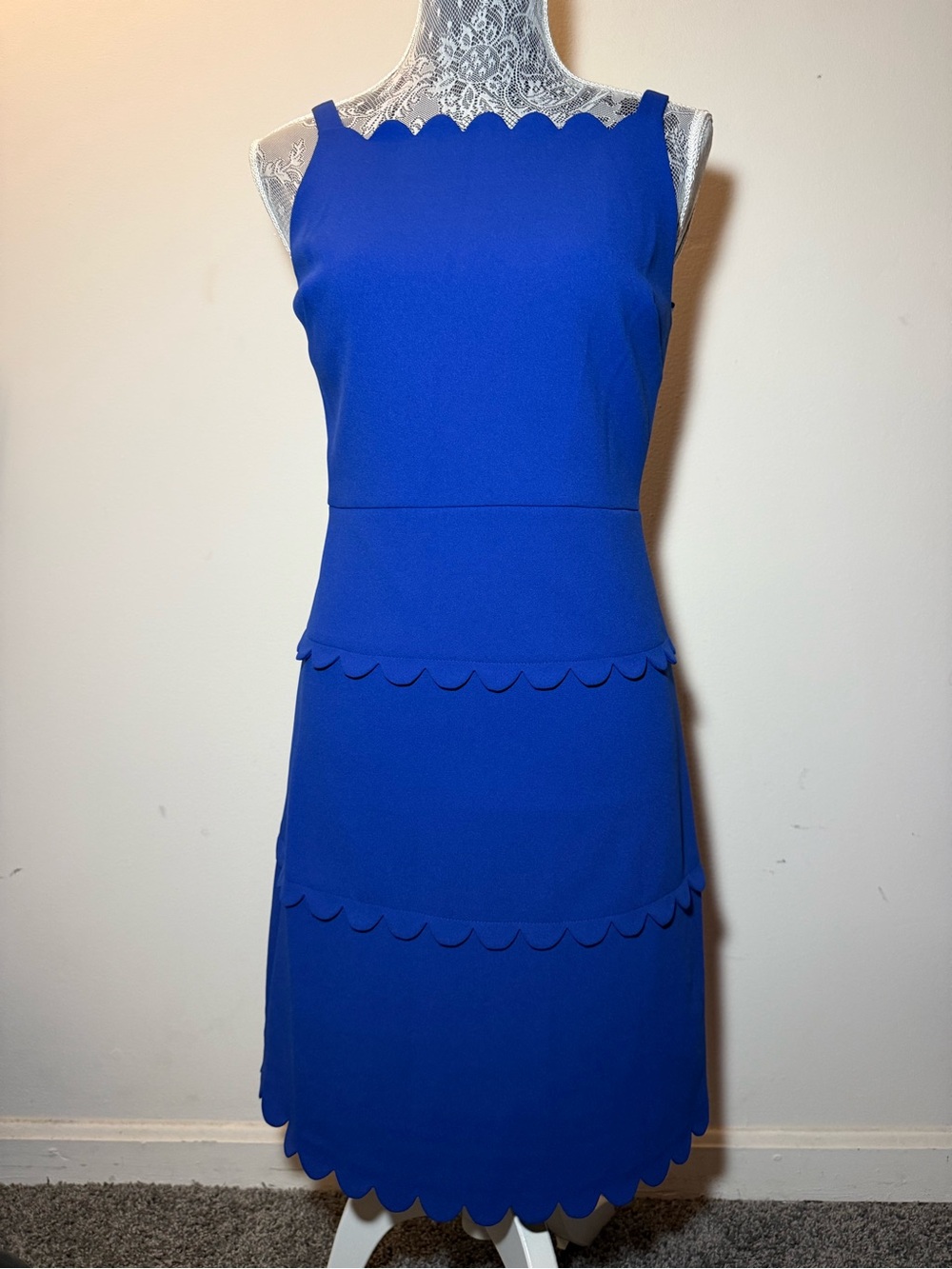 NWT Karl Lagerfield Scallop-Trim Sleeveless Womens size 2 Dress Blue $138